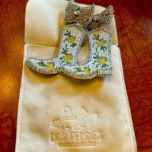 Dis Femmes cowgirl boot earrings